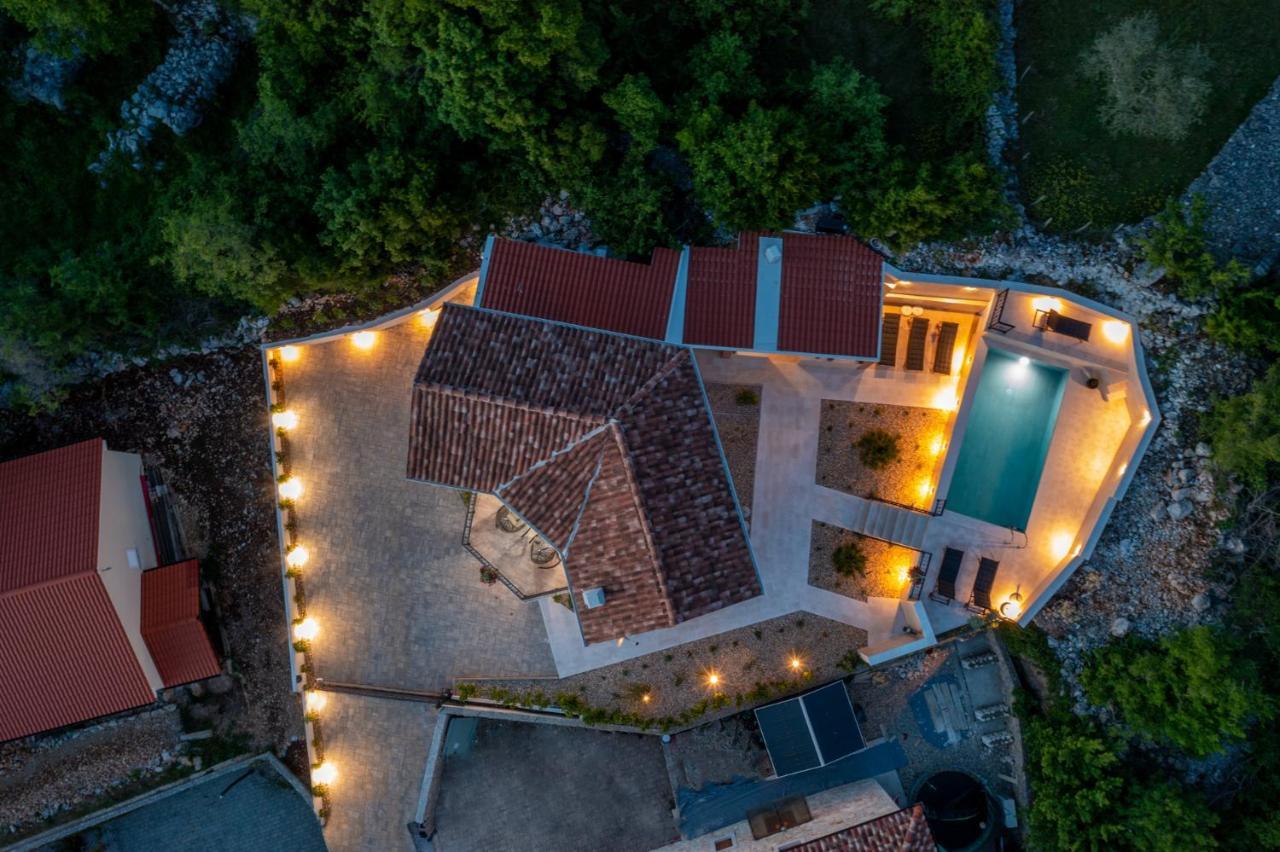 Villa Oasa Malinska Exterior photo